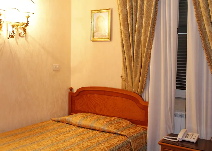 Edera 3* Roma