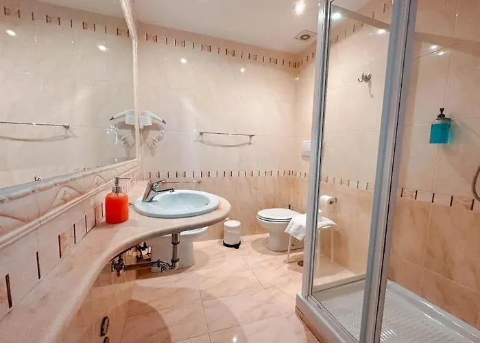 Edera Hotel 3*